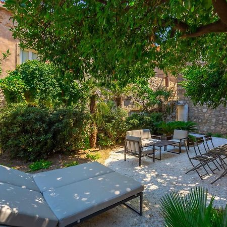 Old Town House With Floor Heating & Lush Private Garden Villa Dubrovnik Eksteriør billede